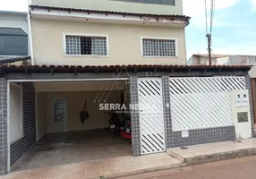 Foto 1 de Sobrado com 6 Quartos à venda, 282m² em Guara II, Brasília