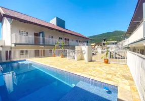 Foto 1 de Apartamento com 3 Quartos à venda, 94m² em PRAIA DE MARANDUBA, Ubatuba