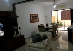 Foto 1 de Casa com 4 Quartos para alugar, 275m² em Pechincha, Rio de Janeiro