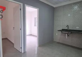 Foto 1 de Casa com 2 Quartos para alugar, 80m² em Vila Zulmira, São Paulo