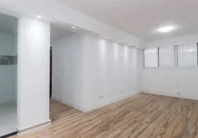 Foto 1 de Apartamento com 3 Quartos à venda, 83m² em Lapa, São Paulo