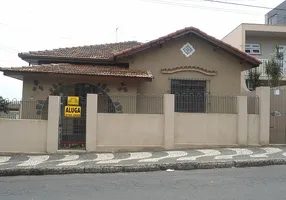 Foto 1 de Casa com 3 Quartos para alugar, 162m² em Órfãs, Ponta Grossa