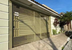 Foto 1 de Casa com 3 Quartos à venda, 300m² em Parque das Paineiras, São Paulo