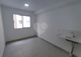 Foto 1 de Apartamento com 2 Quartos para alugar, 33m² em Pirituba, São Paulo