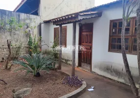 Foto 1 de Casa com 2 Quartos à venda, 132m² em Vila Nova Valinhos, Valinhos