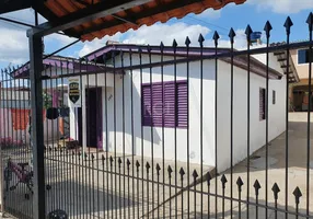 Foto 1 de Casa com 2 Quartos à venda, 299m² em Parque Marechal Rondon, Cachoeirinha