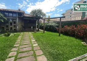 Foto 1 de Casa com 7 Quartos à venda, 204m² em Extensão do Bosque, Rio das Ostras