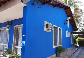 Foto 1 de Casa com 3 Quartos à venda, 250m² em Moqueta, Nova Iguaçu