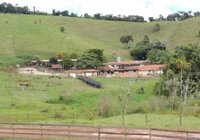 Foto 1 de Fazenda/Sítio com 7 Quartos à venda, 940000m² em Zona Rural, Duas Barras