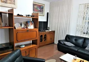 Foto 1 de Casa com 4 Quartos à venda, 124m² em Farroupilha, Porto Alegre