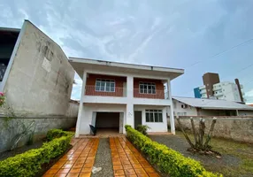 Foto 1 de Casa com 3 Quartos à venda, 391m² em Guanabara, Joinville