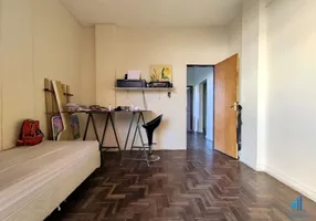 Foto 1 de Casa com 3 Quartos à venda, 130m² em Piratininga Venda Nova, Belo Horizonte