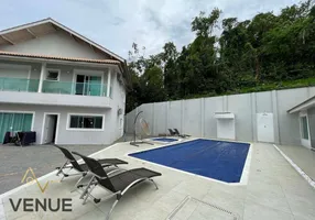 Foto 1 de Casa de Condomínio com 4 Quartos para venda ou aluguel, 550m² em Novo Horizonte Hills I e II , Arujá