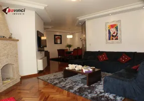 Foto 1 de Apartamento com 3 Quartos à venda, 212m² em Capivari, Campos do Jordão