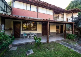 Foto 1 de Casa com 3 Quartos à venda, 167m² em Itaipu, Niterói