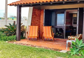 Foto 1 de Casa com 2 Quartos à venda, 101m² em Rainha Do Mar, Xangri-lá