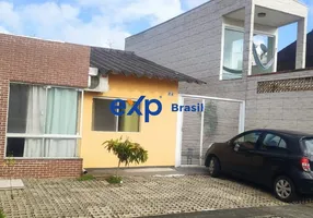 Foto 1 de Casa de Condomínio com 3 Quartos à venda, 70m² em Espinheiros, Itajaí