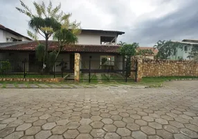 Foto 1 de Casa com 4 Quartos para alugar, 380m² em Mata da Praia, Vitória