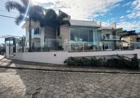 Foto 1 de Casa com 5 Quartos à venda, 750m² em Joao Paulo, Florianópolis