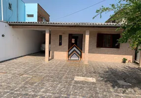Foto 1 de Casa com 2 Quartos à venda, 140m² em Jardim do Cocao, Viamão