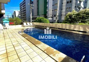 Foto 1 de Apartamento com 4 Quartos à venda, 221m² em Ponta Verde, Maceió