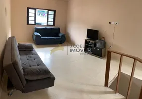 Foto 1 de Sobrado com 2 Quartos à venda, 88m² em Ipiranguinha, Ubatuba