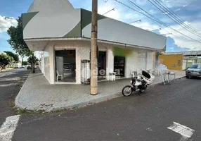 Foto 1 de à venda, 158m² em Presidente Roosevelt, Uberlândia