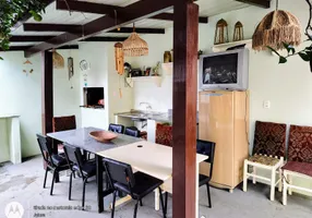 Foto 1 de Casa com 5 Quartos à venda, 185m² em Desvio Rizzo, Caxias do Sul