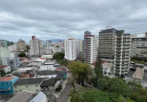 Foto 1 de Apartamento com 2 Quartos à venda, 55m² em Centro, Florianópolis