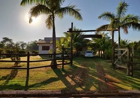 Foto 1 de Fazenda/Sítio com 3 Quartos à venda, 299m² em Centro, Sertanópolis