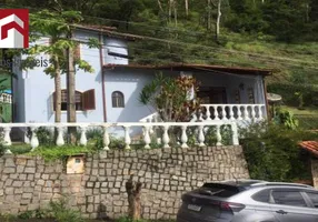 Foto 1 de Casa de Condomínio com 4 Quartos à venda, 163m² em Nogueira, Petrópolis