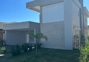 Foto 1 de Casa de Condomínio com 4 Quartos à venda, 245m² em Residencial Goiânia Golfe Clube, Goiânia