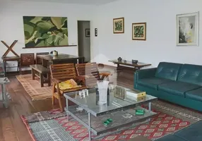 Foto 1 de Apartamento com 4 Quartos à venda, 170m² em Lagoa, Rio de Janeiro