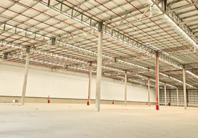 Foto 1 de Galpão/Depósito/Armazém para alugar, 3350m² em Civit I, Serra