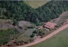 Foto 1 de Fazenda/Sítio com 2 Quartos à venda, 12000m² em Zona Rural, Caconde