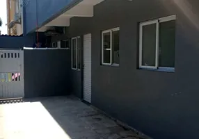 Foto 1 de Casa de Condomínio com 2 Quartos à venda, 51m² em Cidade Náutica, São Vicente