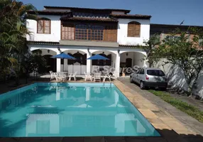 Foto 1 de Casa com 5 Quartos à venda, 282m² em Realengo, Rio de Janeiro