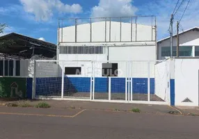 Foto 1 de Galpão/Depósito/Armazém para alugar, 392m² em Minas Gerais, Uberlândia