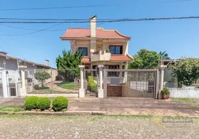 Foto 1 de Casa com 4 Quartos à venda, 447m² em Vila Assunção, Porto Alegre