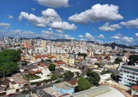 Foto 1 de Apartamento com 3 Quartos à venda, 77m² em Calafate, Belo Horizonte