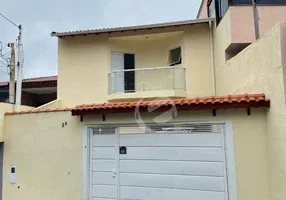 Foto 1 de Casa com 3 Quartos para alugar, 193m² em Vila Helena, Santo André