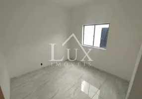 Foto 1 de Casa com 2 Quartos à venda, 90m² em São Joaquim, Contagem