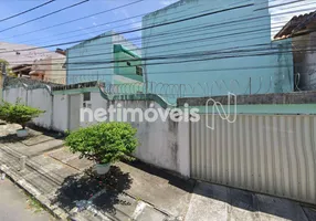 Foto 1 de Casa com 2 Quartos à venda, 64m² em Itapuã, Salvador