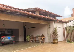 Foto 1 de Casa com 5 Quartos à venda, 650m² em Calhau, São Luís