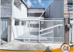 Foto 1 de Casa com 3 Quartos à venda, 58m² em Maraponga, Fortaleza