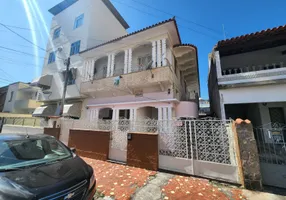 Foto 1 de Casa com 3 Quartos para alugar, 160m² em Centro, Niterói