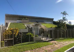 Foto 1 de Casa com 3 Quartos à venda, 299m² em Vila Nova, Novo Hamburgo