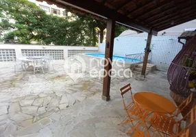 Foto 1 de Casa com 4 Quartos à venda, 363m² em Grajaú, Rio de Janeiro