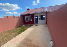 Foto 1 de Casa com 2 Quartos à venda, 51m² em Neves, Ponta Grossa