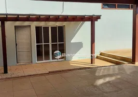 Foto 1 de Casa de Condomínio com 3 Quartos para venda ou aluguel, 240m² em Jardim Fortaleza, Paulínia